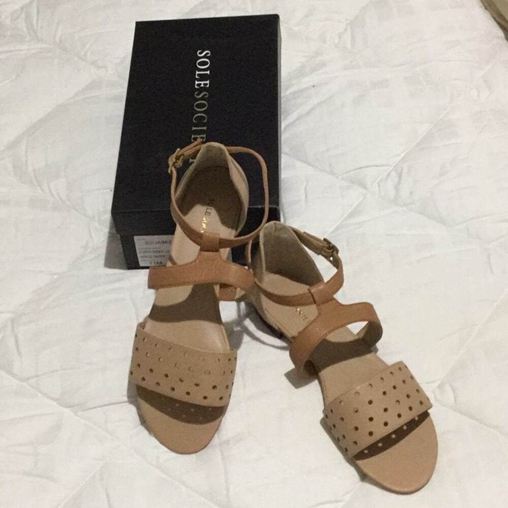 Solesociety tan leather flat NWT 11m